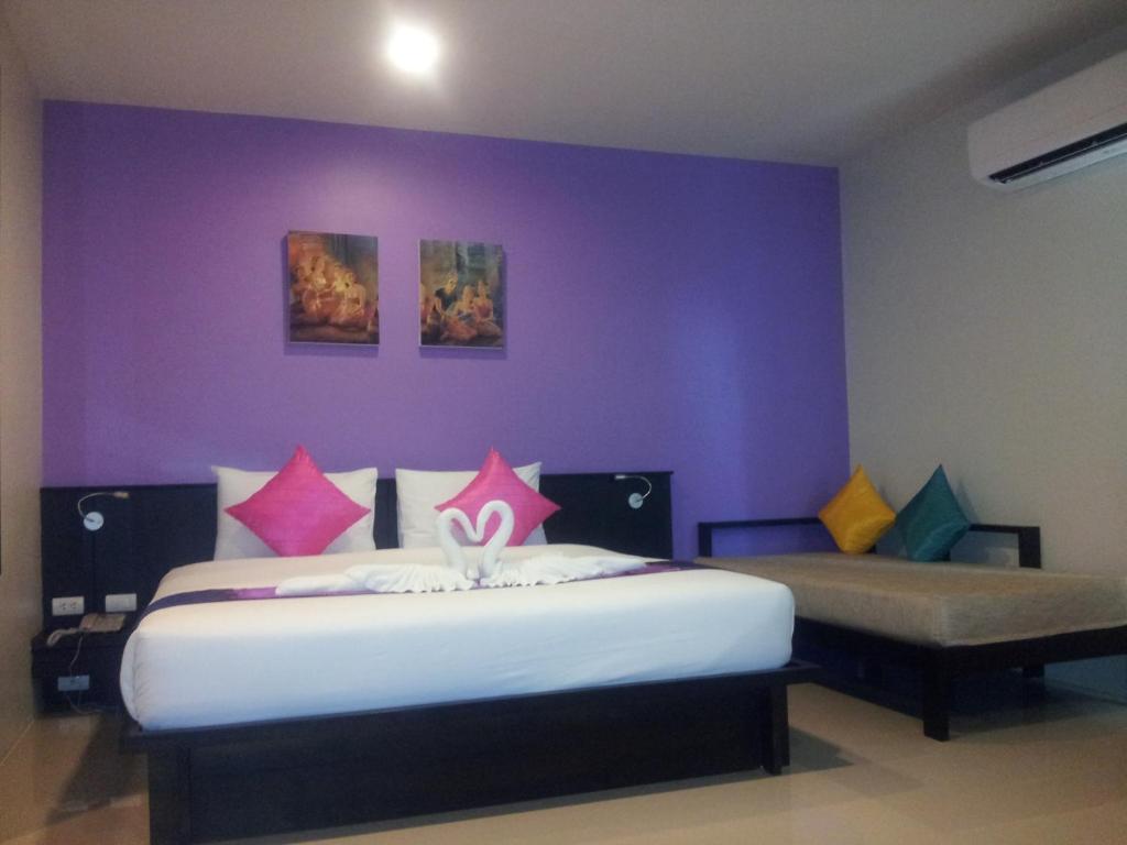 צ'אלונג Leisure Place Phuket חדר תמונה